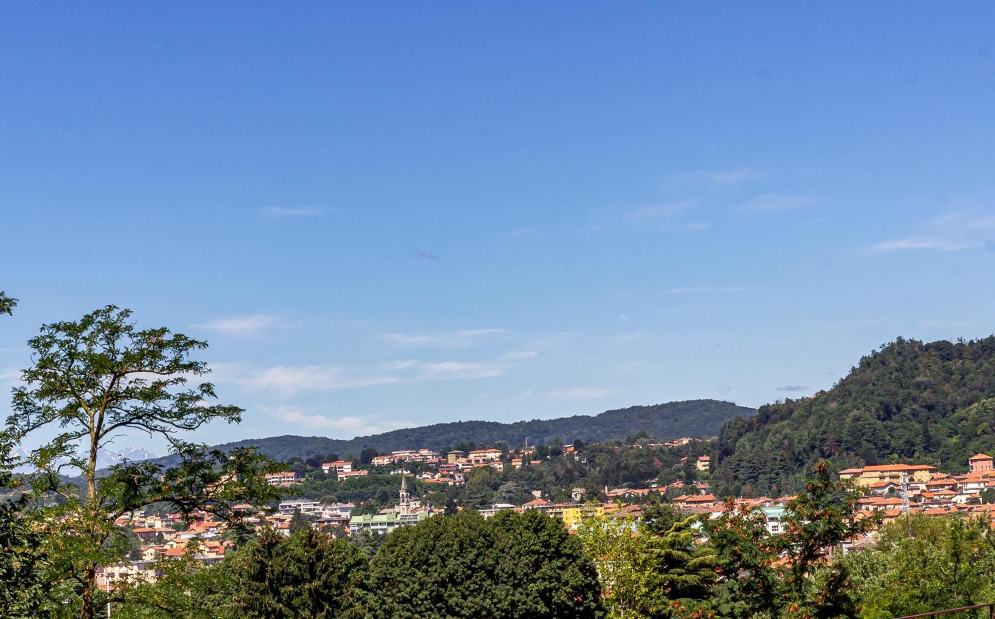 Parking & Terrace - Large 90 Mq - Self Check-In & Remote Access Apartment Como Exterior photo